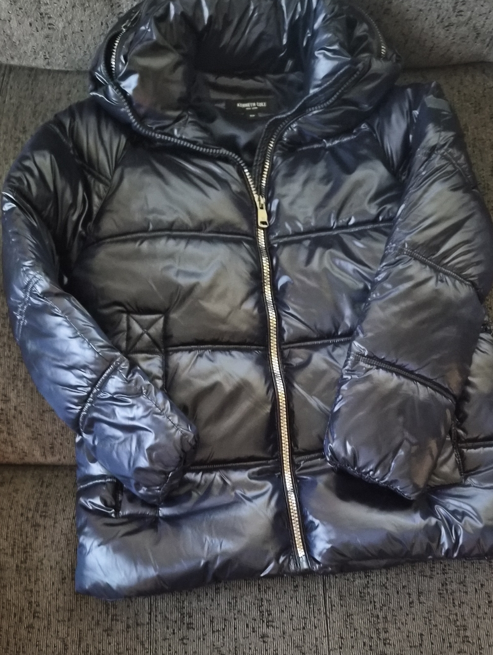Kenneth Cole Glossy Black Short Puffer Coat
